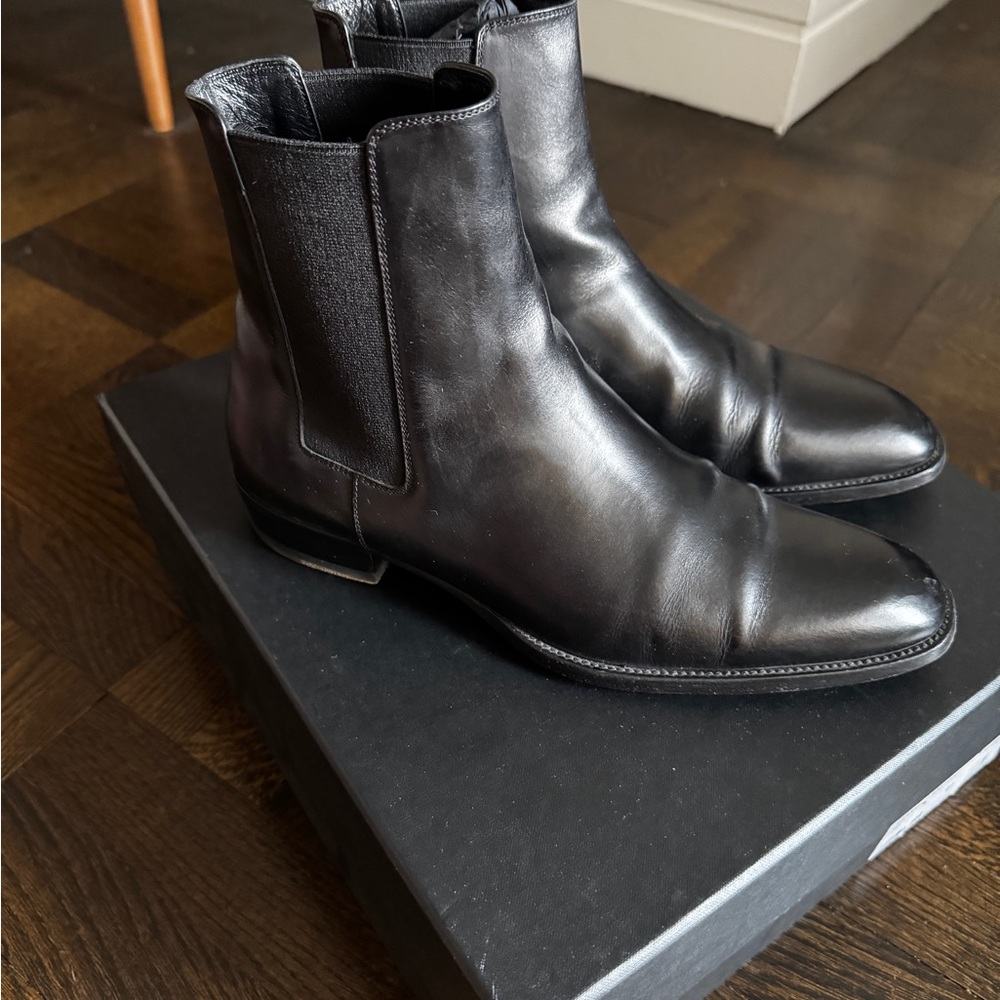 Saint Laurent Wyatt Chelsea Boot